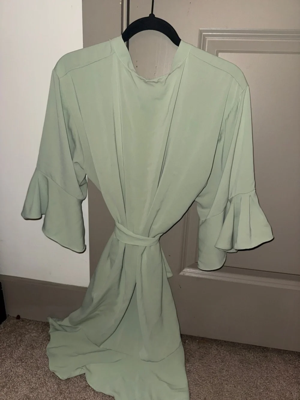 Initial Robe - Picture 3 of 7